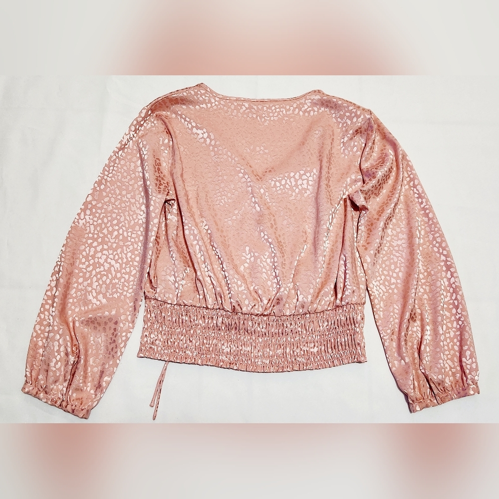 Candie's silky top Faux Wrap Size XS - Picture 6 of 7